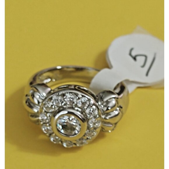 Italian 925 Sterling Silver Women's Ring with Clear Rhinestone -  Size 5 New - Picture 3 of 7